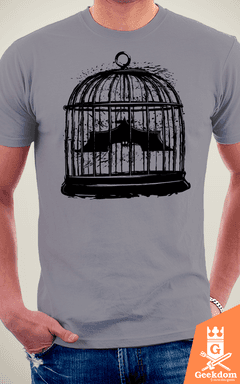 Camiseta Batman - Na Gaiola - by Le Duc na internet