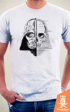 Camiseta Star Wars - Vader Caveira - by Piccolo | Geekdom Store | www.geekdomstore.com 