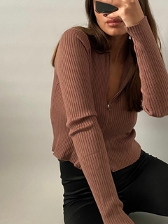Sweater Emi doble cierre mocha - comprar online