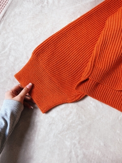 Sweater mar naranja en internet