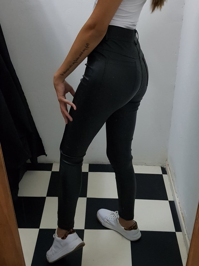 Pantalón Chupín Engomado Elastizado Tiro alto
