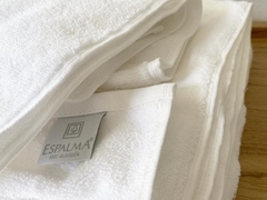 Set de toalla y toallón HH 600 g/m2 Premium - comprar online