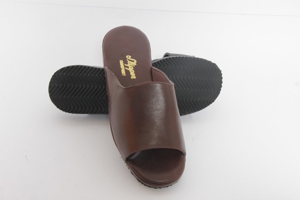 Chinelo Masculino 23 b 46 ao 47 Solado de Borracha Antiderrapante ideal  para o dia a