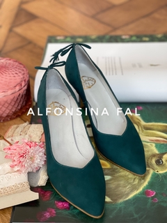 stiletto esmeralda - Alfonsina Fal