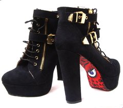 Red Eyes Booties - Gabbie Custom Art