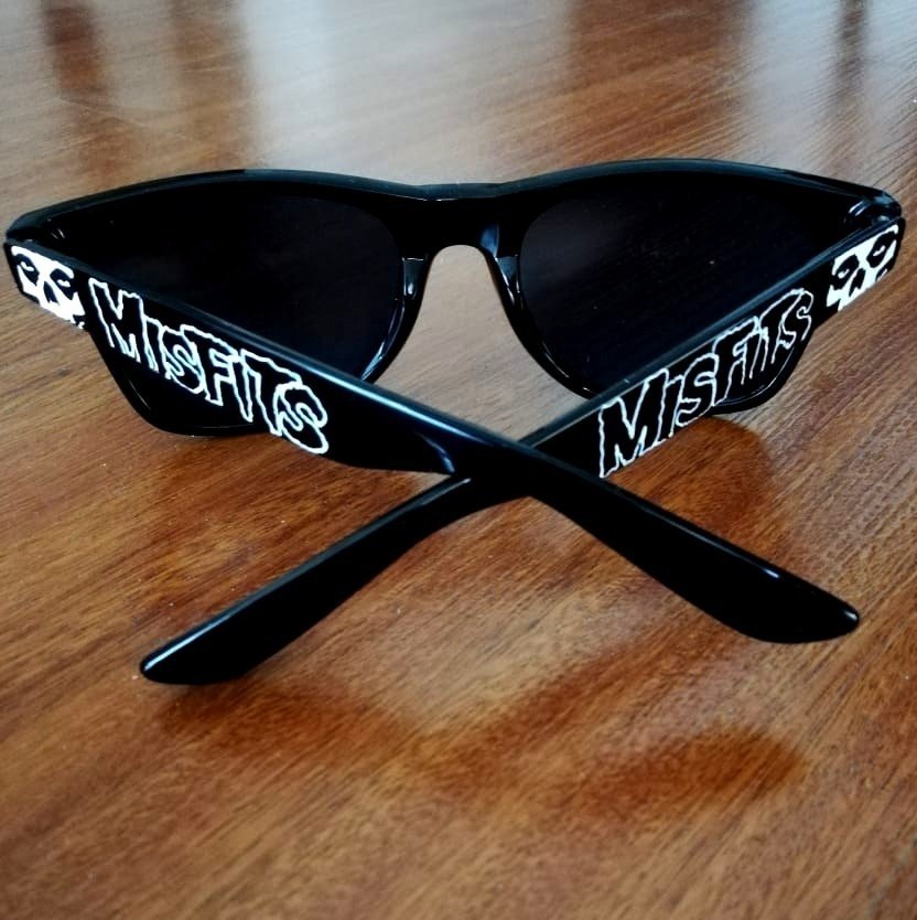 Anteojos Unisex Varios - Comprar en Gabbie Custom Art