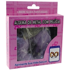 algema-erotica-de-metal com-pelucia-lilas-cuffs