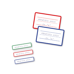 Imagen de Etiquetas de papel cuadernos x 10 y lápices x 53