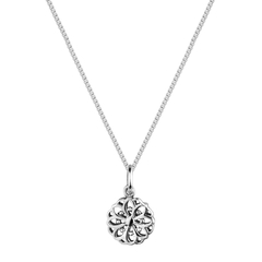 colar medalha com flor vazada em prata 925