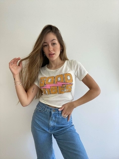 Imagen de Remera manga corta de algodon con estampa VIBES 9333 art V23100016/5