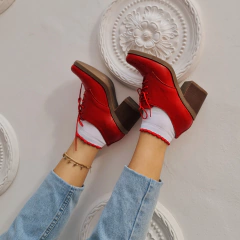 Abotinados de Cuero Rojo Romero - MIYE COLLAZZO