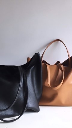 Tote Berlin Suela Cuero - Comprar en Mitta Bags