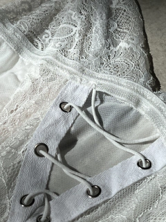 BODYSUIT CORDON ENCAJE IMPORTADO en internet