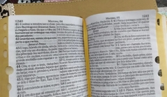 Bíblia letra hipergigante + caneta - capa azul na internet