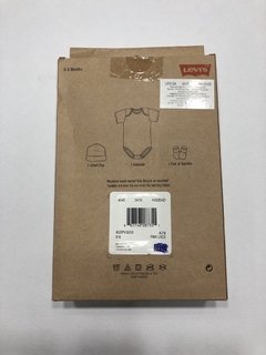 Imagen de Levi’s 3 Piece Infant Set (Talle 0-6 Meses)