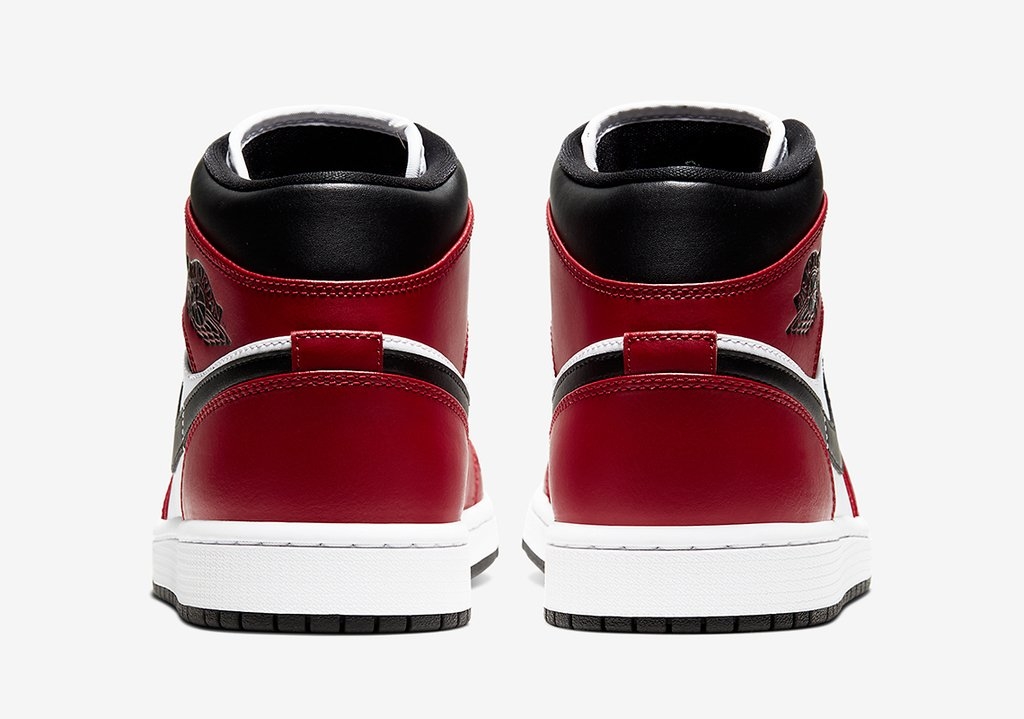 Jordan 1 Mid Chicago Black Toe (GS) - LoDeJim