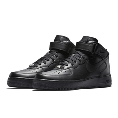 Wmn's Nike Air Force 1 Mid '07 BLACK ON BLACK - comprar online