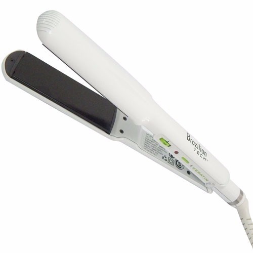 PLANCHA MARCA BABYLISS NANOTITANIUM CON 230°C KERATIN BRAZILIAN TECH NANO  TITANIUM 9559 PARA ALISADO PROGRESIVOS
