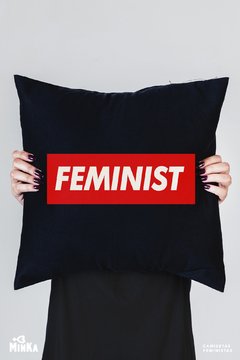 Capa de Almofada Feminist - MinKa Camisetas Feministas