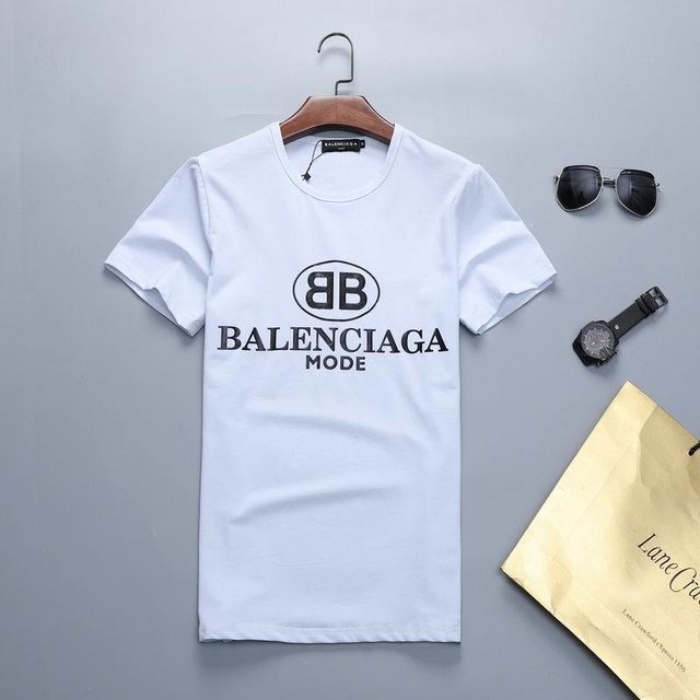 Camiseta Balenciaga - Comprar em GVimport