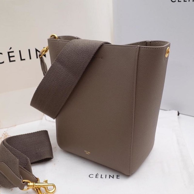 celine bolsa selfridges