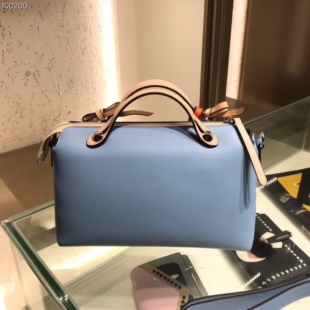 oxblood colour bolsa