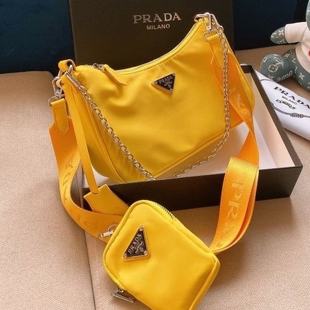 prada nylon shoulder bolsa yellow