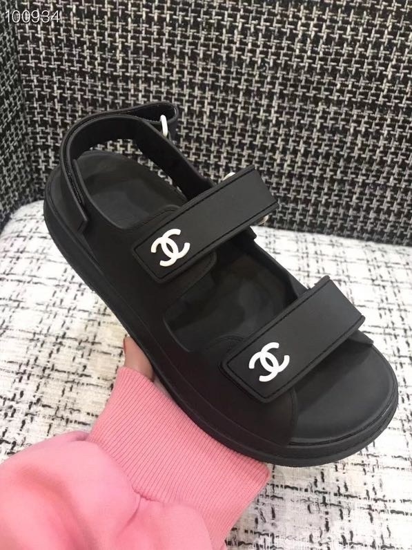 Chinelo Chanel CCH2507 - Comprar em GVimport
