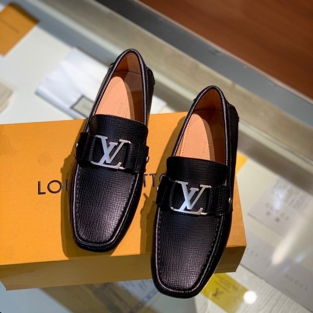 Mocassim Louis Vuitton MLV2510 - Comprar em GVimport