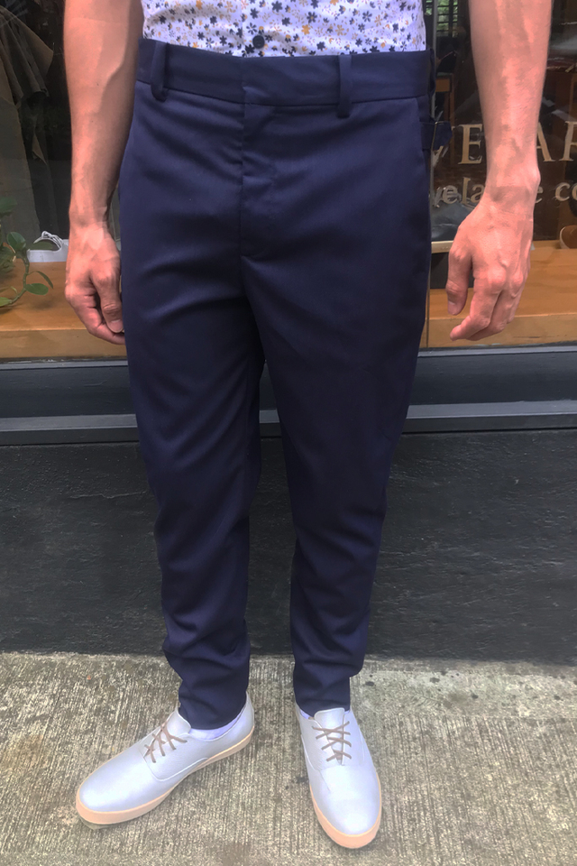 Pantalón en Paño Azul Oscuro