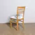Asiento tapizado en silla de madera paraíso | Belgrano Home
