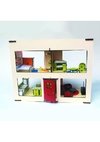 Casita de madera con muebles