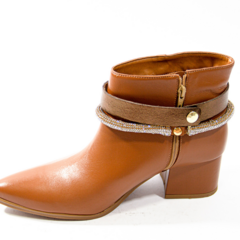 Bota Feminina Caramelo Lya - Comprar em Shoes U