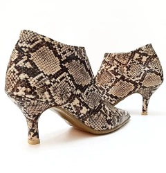 Botitas ROMA reptil beige en internet