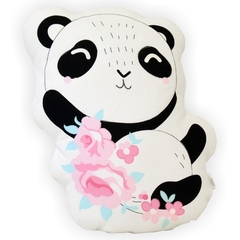 Almohadón Panda Panza Arriba con Flores Rosa