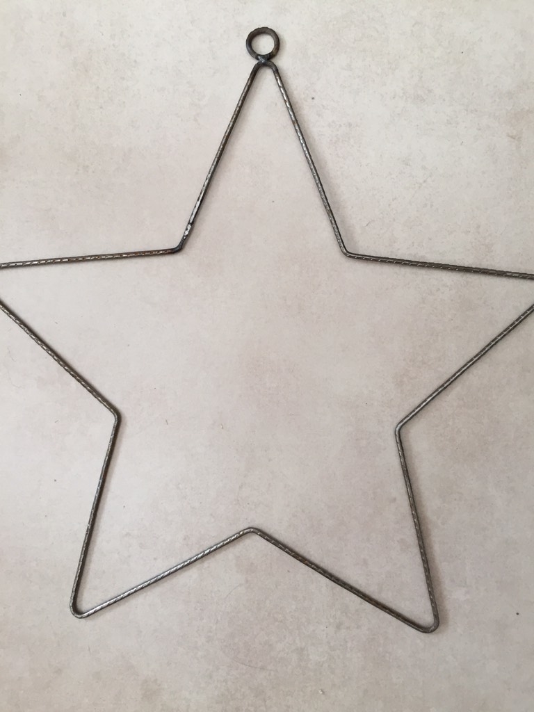 Estructura hierro estrella (37 cm) - Atelier de Ideas