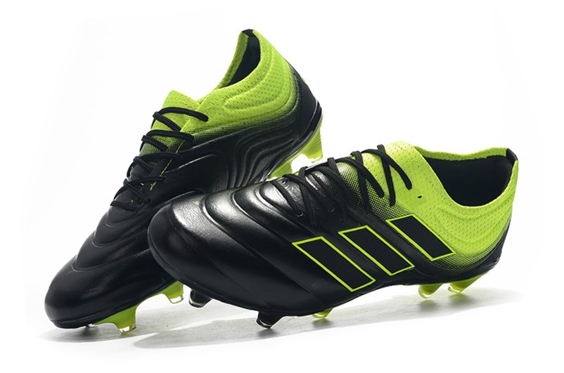 Chuteira Adidas Copa 19.1 Campo Profissional Couro Preta Verde Fluorescente