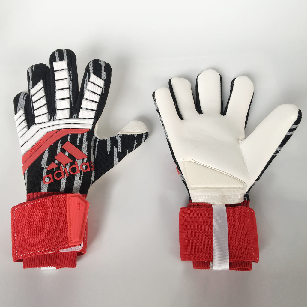 luva de goleiro adidas rosa