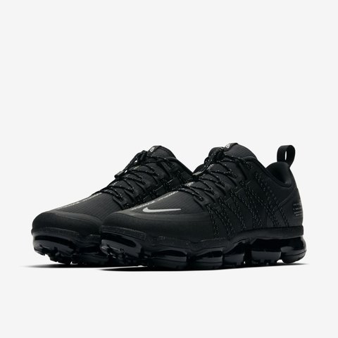vapormax preto olho de gato