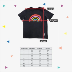 Camiseta infantil Arco Íris - Preta na internet