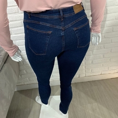 Calça Jeans Com cinta Interna Plus Size Olivia - comprar online