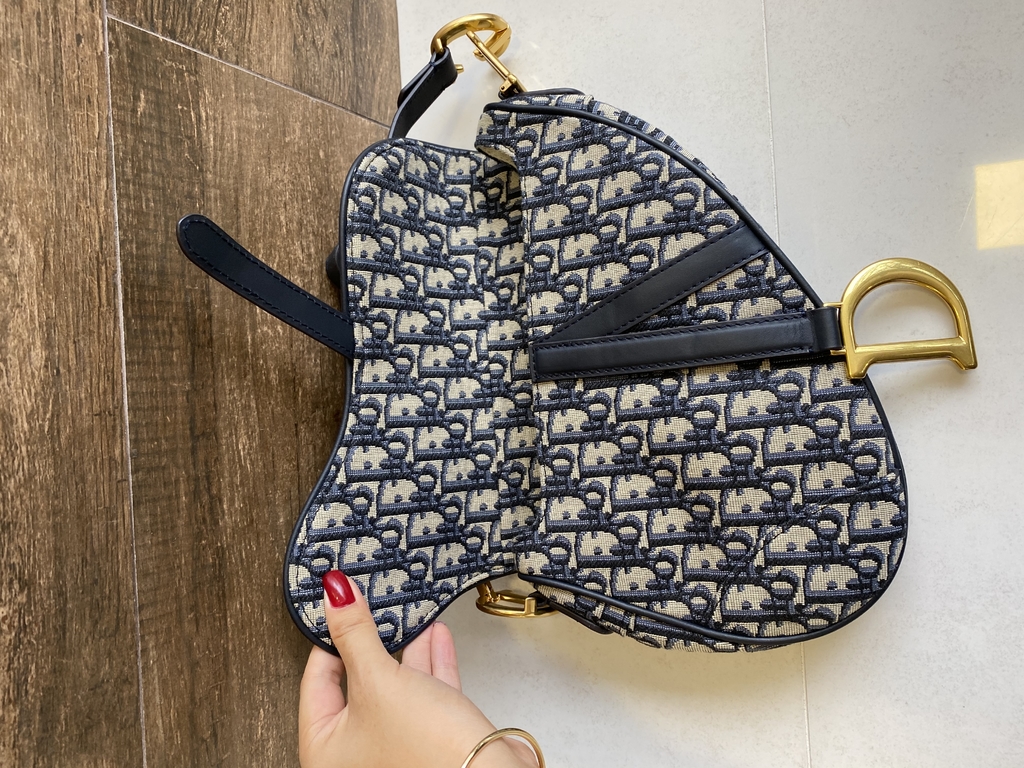 saddle bolsa monogram