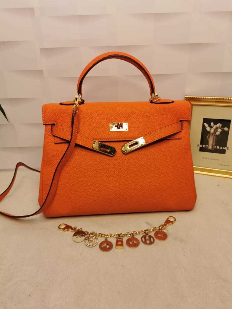 prada re edition 1995