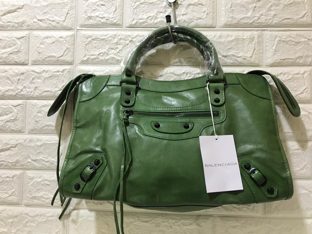 balenciaga motorcycle bolsa medium