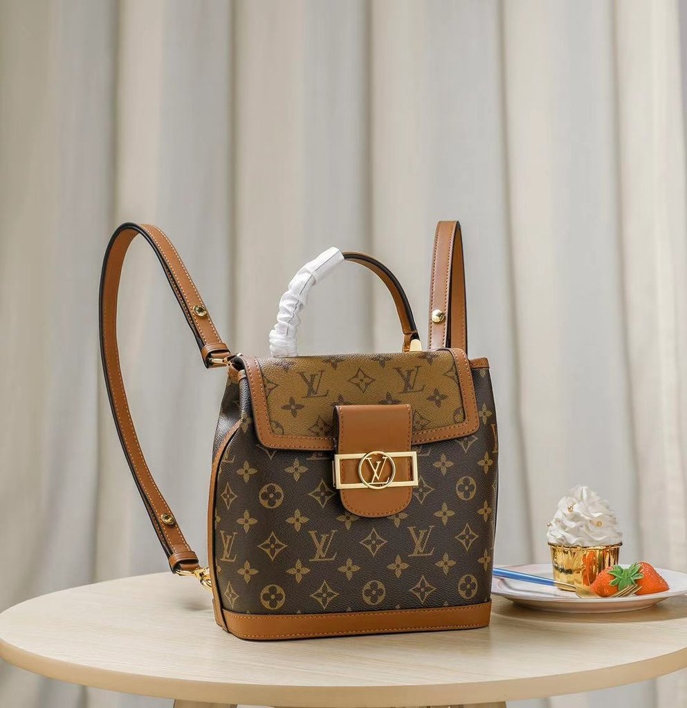 dauphine louis vuitton
