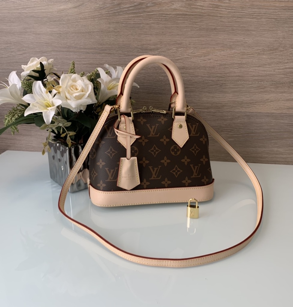 buy used designer bolsas