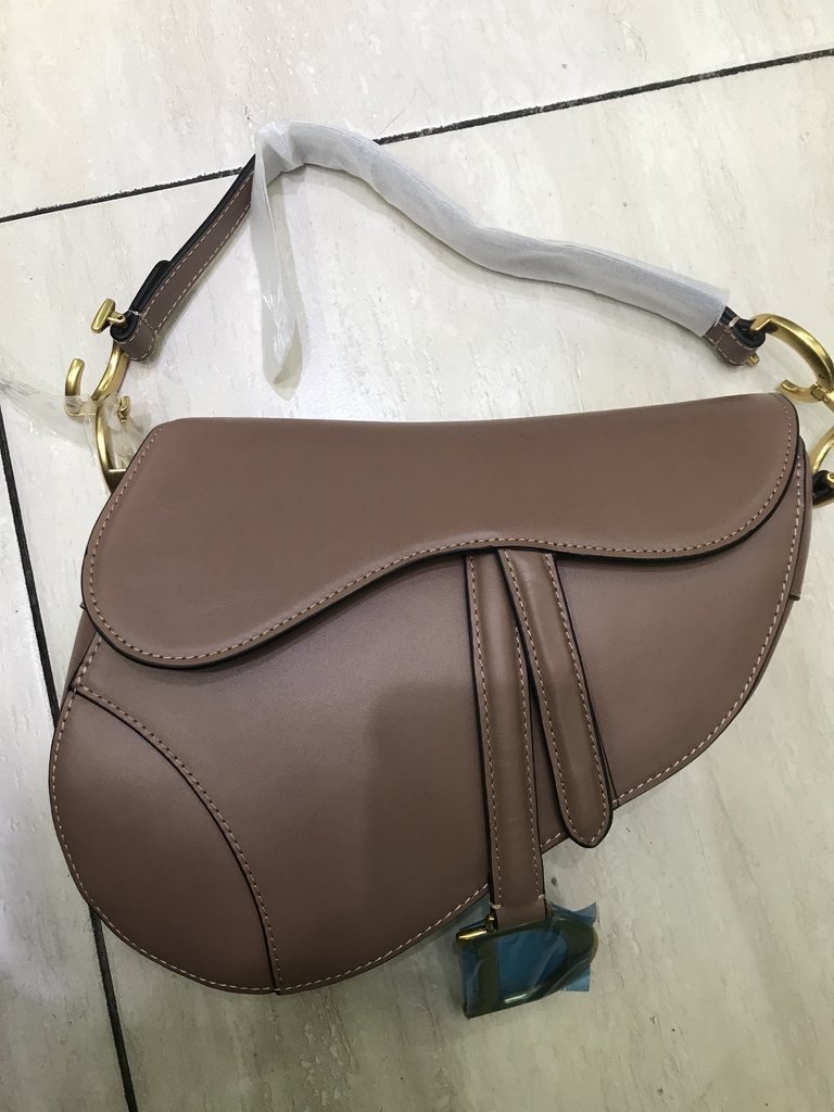 dark nude bolsa