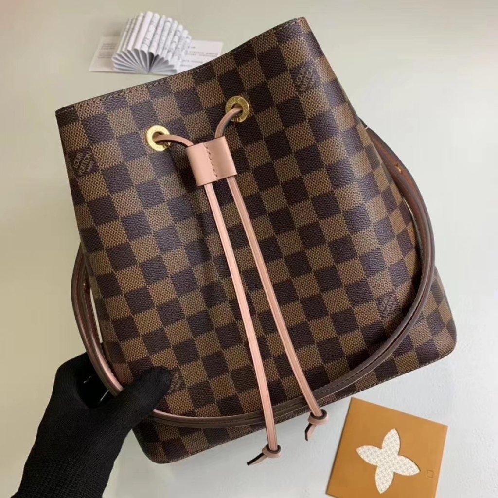 lv bolsa neonoe