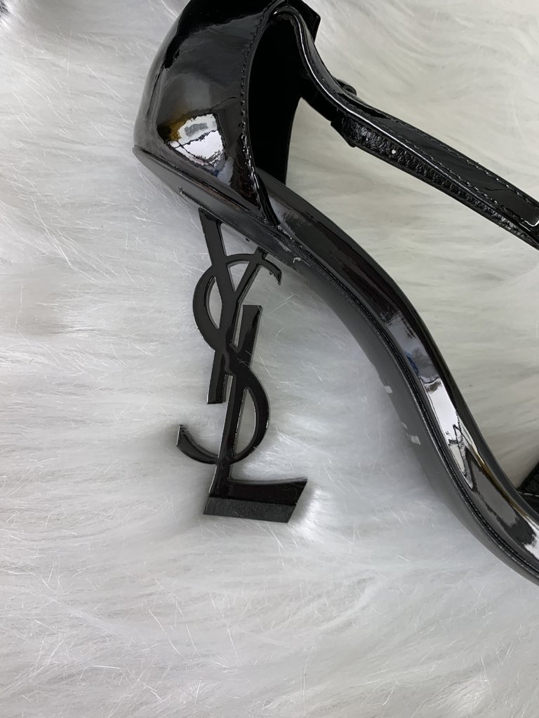 louis vuitton pochette nm