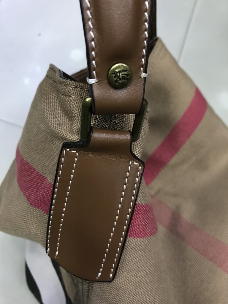 bucket bolsa burberry